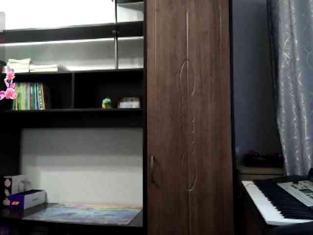 RosalynSturner webcam