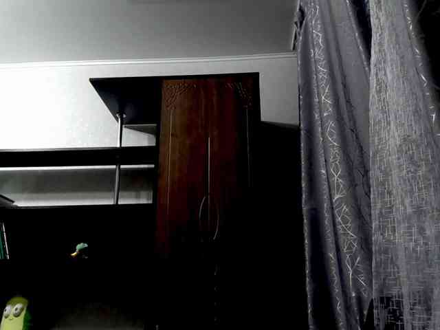 RosalynSturner webcam