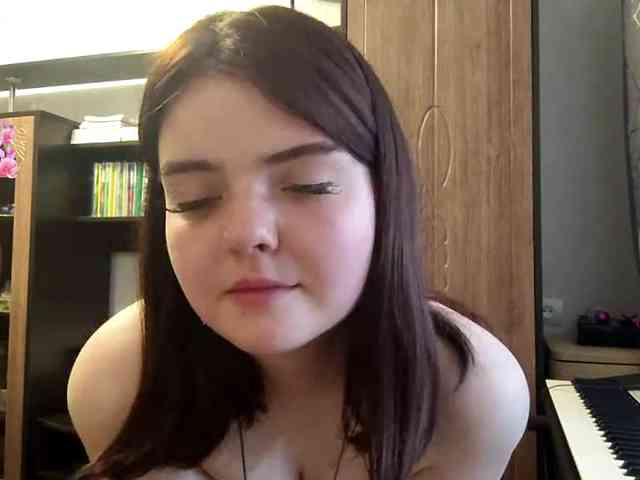 RosalynSturner webcam