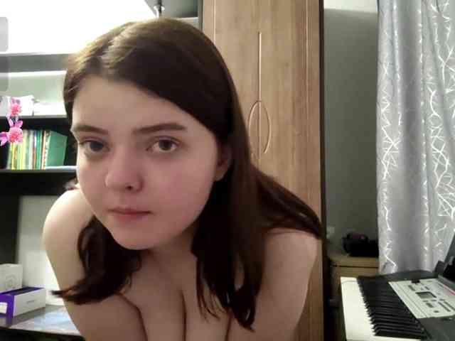 RosalynSturner webcam