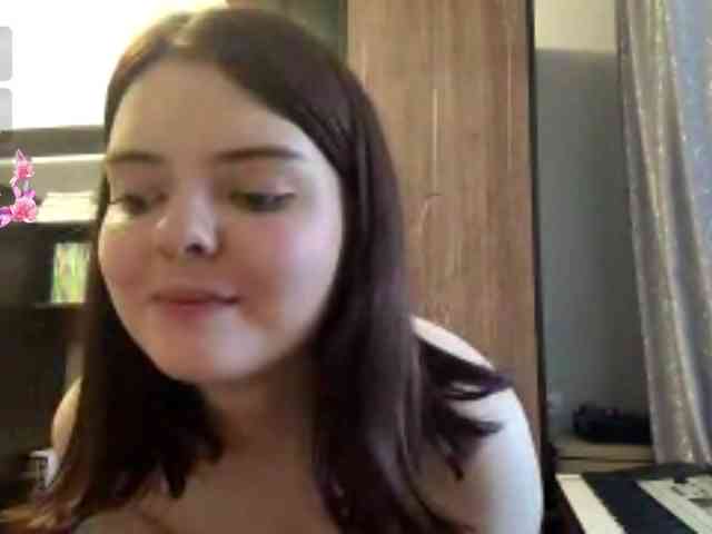 RosalynSturner webcam