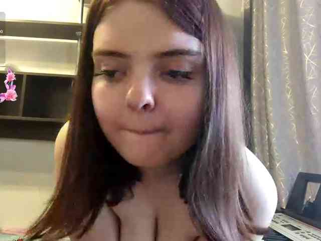 RosalynSturner webcam