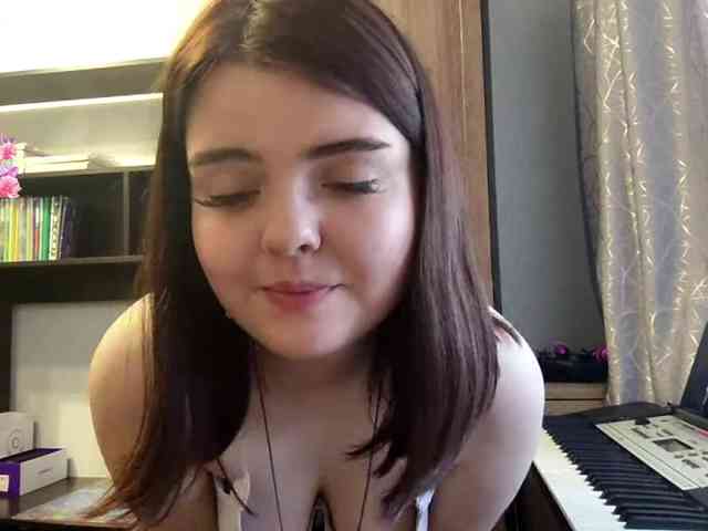 RosalynSturner webcam