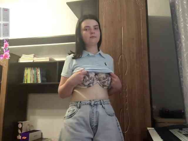 RosalynSturner webcam
