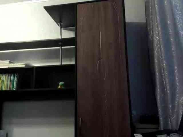 RosalynSturner webcam