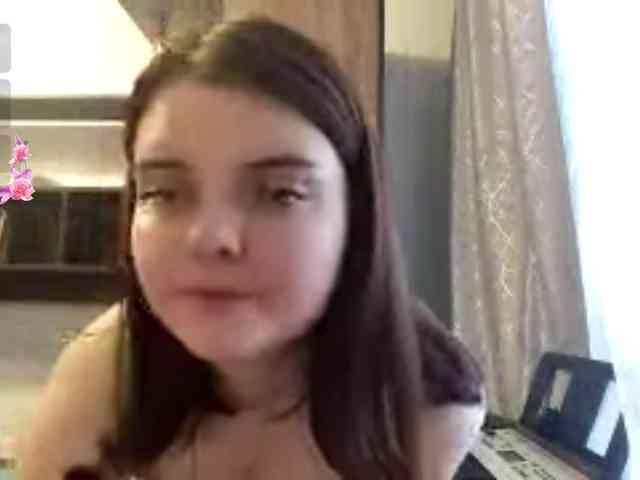 RosalynSturner webcam