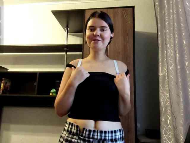 RosalynSturner webcam