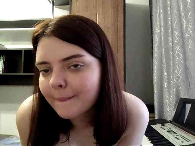RosalynSturner webcam