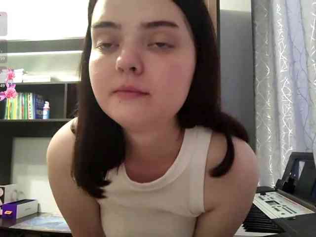 RosalynSturner webcam
