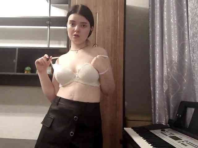 RosalynSturner webcam