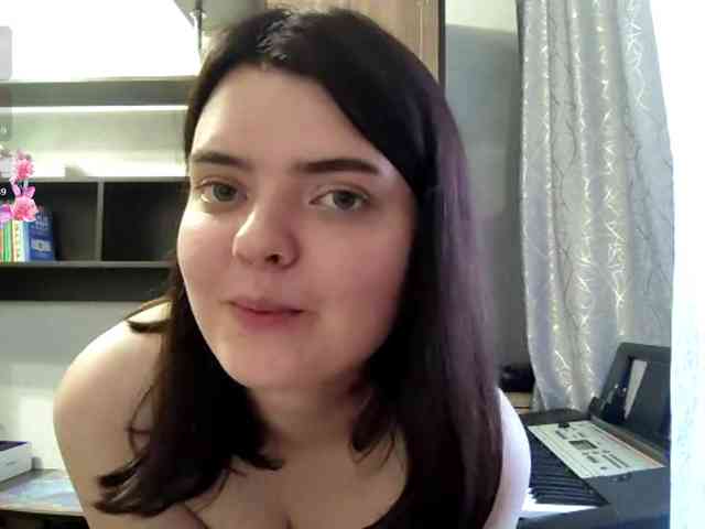 RosalynSturner webcam