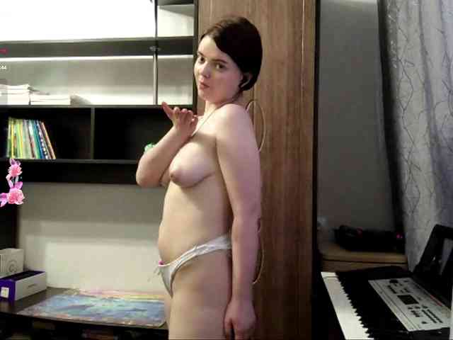 RosalynSturner webcam