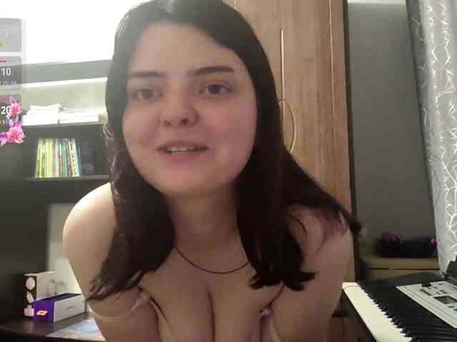 RosalynSturner webcam