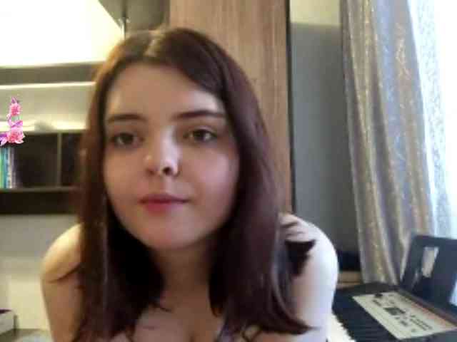 RosalynSturner webcam
