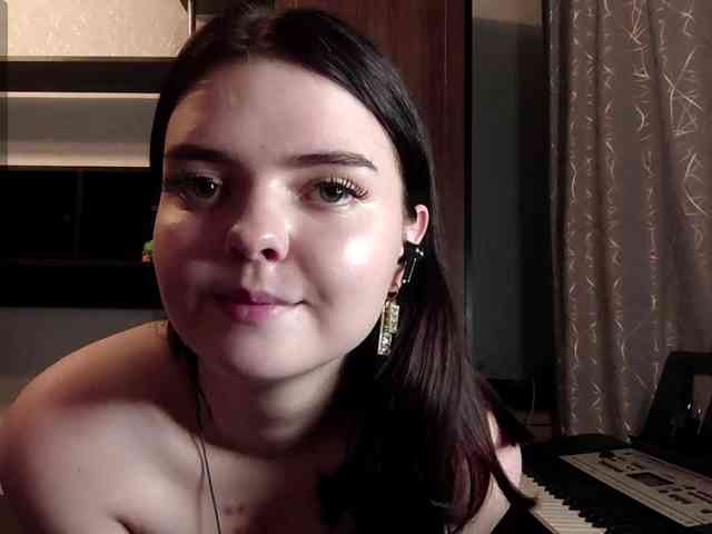 RosalynSturner webcam