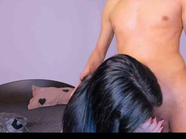 MiaJake0127 webcam