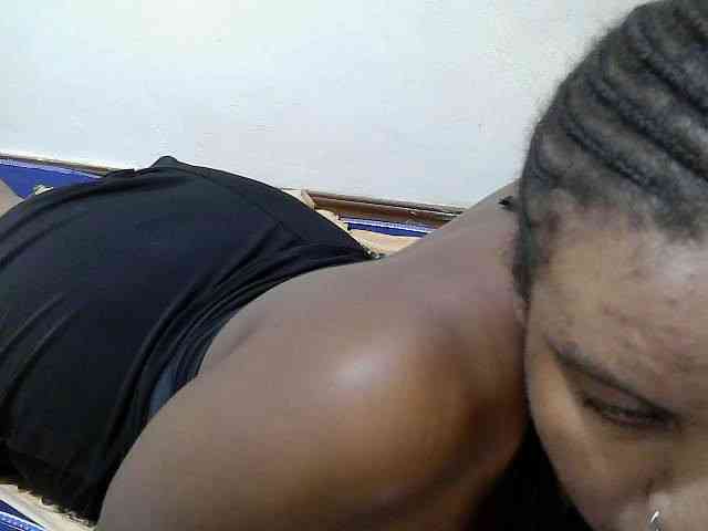 Cuteebonya webcam