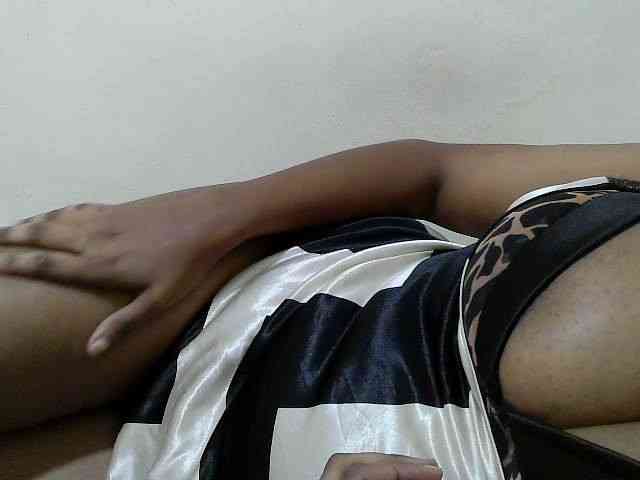 Cuteebonya webcam
