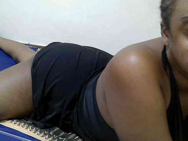 Cuteebonya webcam