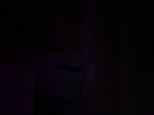 vikiis live webcam show