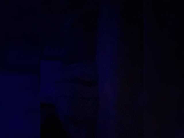 vikiis live webcam show