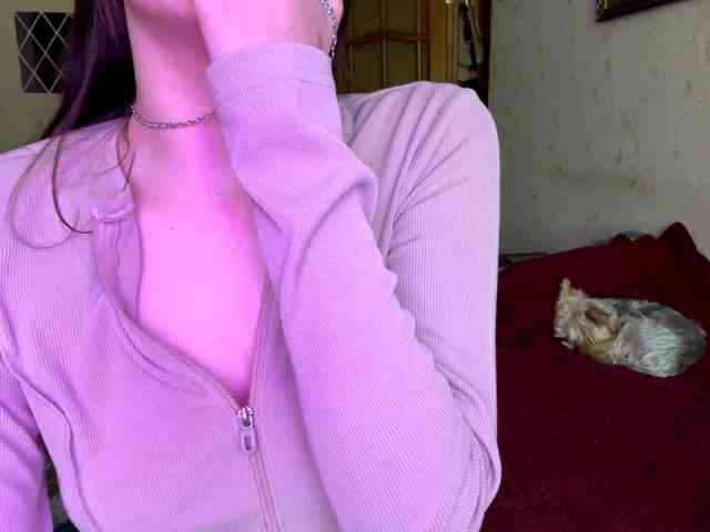 TashaPalla webcam