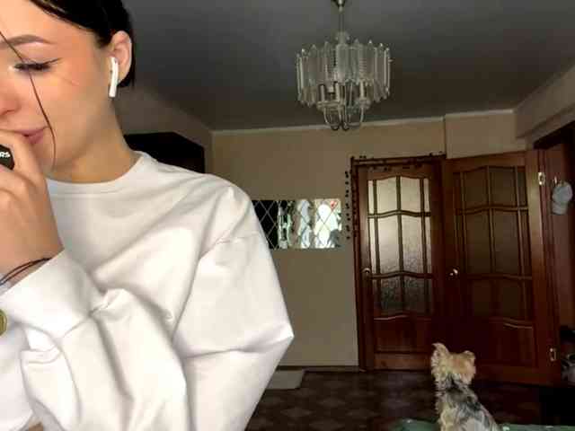 TashaPalla webcam