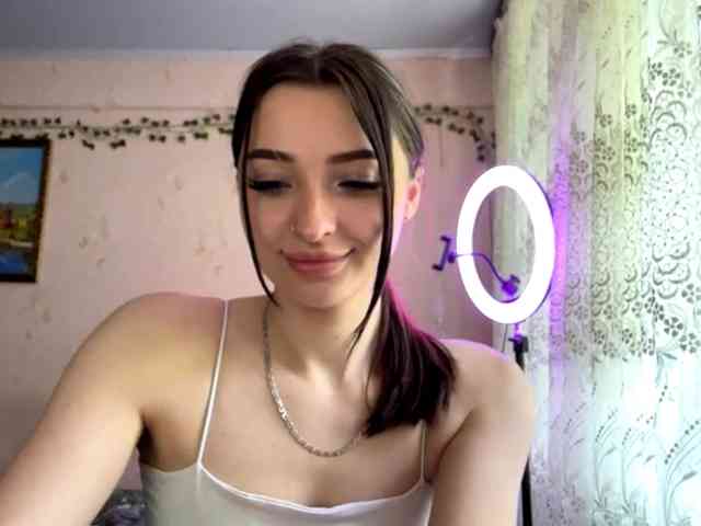 TashaPalla webcam