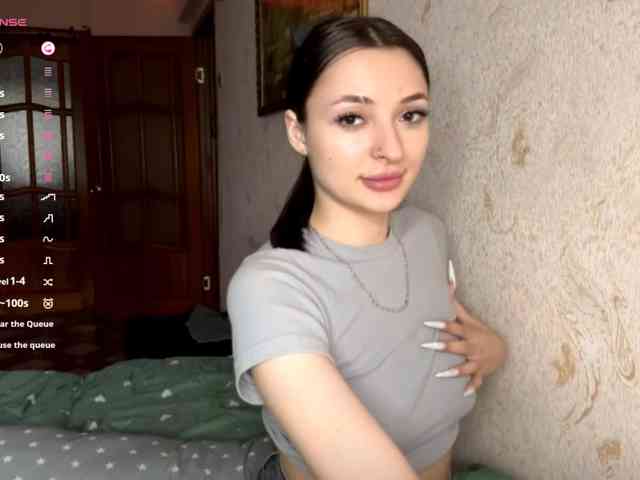 TashaPalla webcam