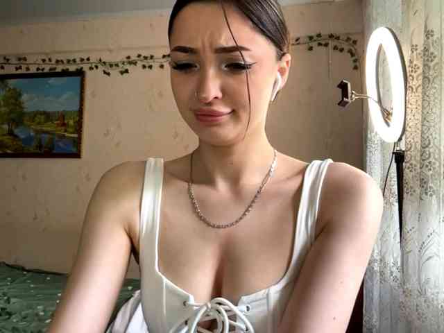 TashaPalla webcam