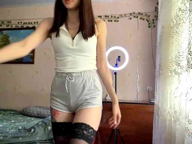 TashaPalla webcam