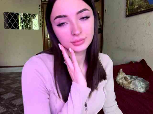 TashaPalla webcam