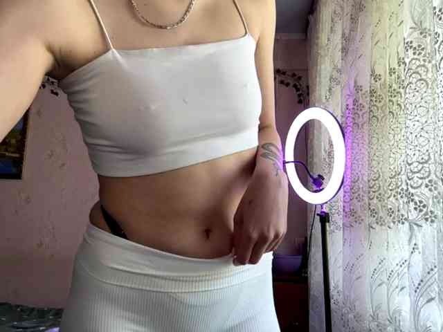 TashaPalla webcam