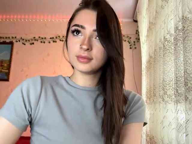 TashaPalla webcam