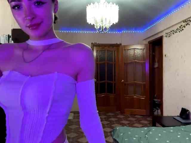 TashaPalla webcam