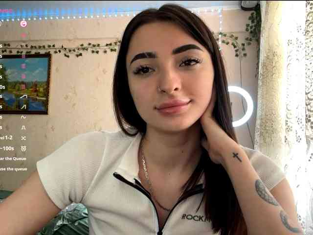 TashaPalla webcam