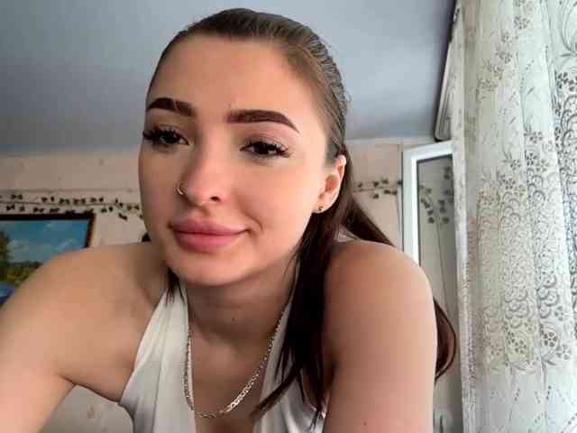 TashaPalla webcam