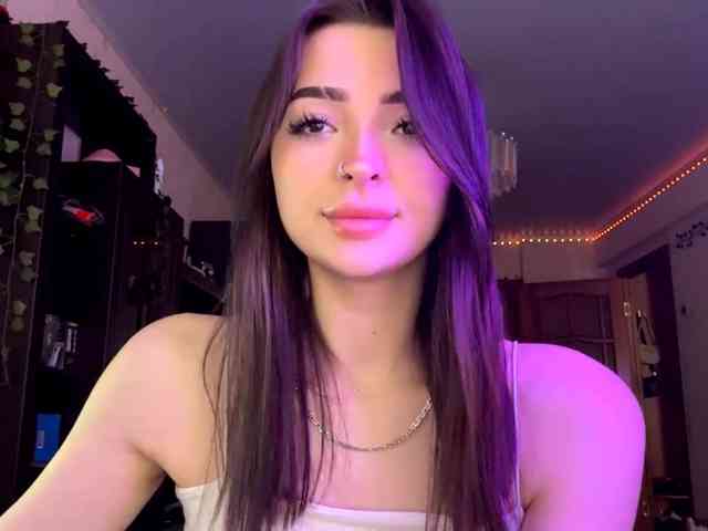 TashaPalla webcam