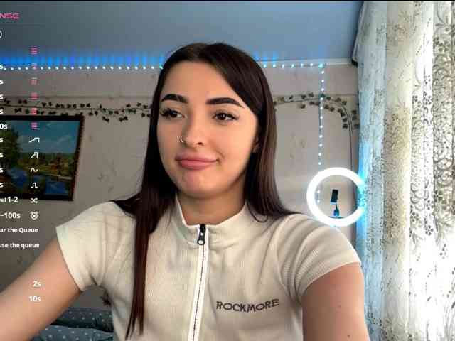 TashaPalla webcam