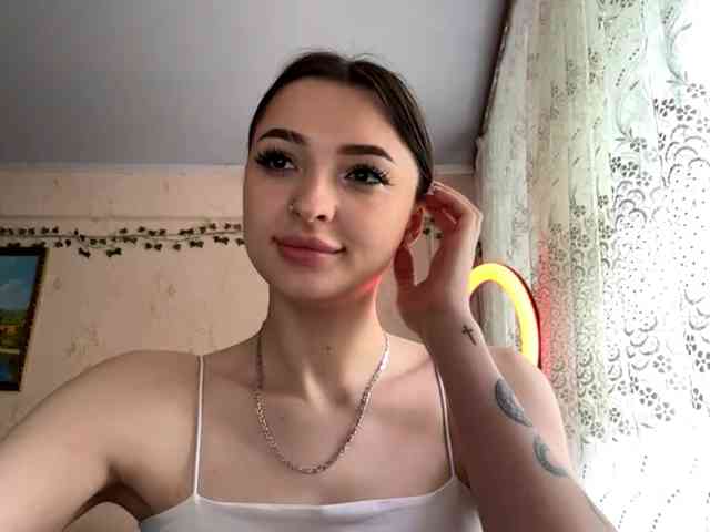 TashaPalla webcam