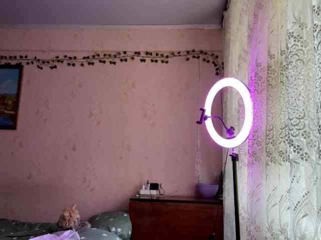 TashaPalla webcam