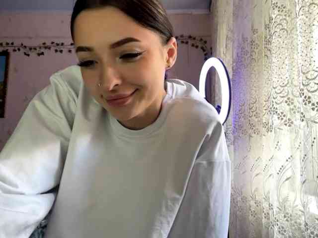 TashaPalla webcam