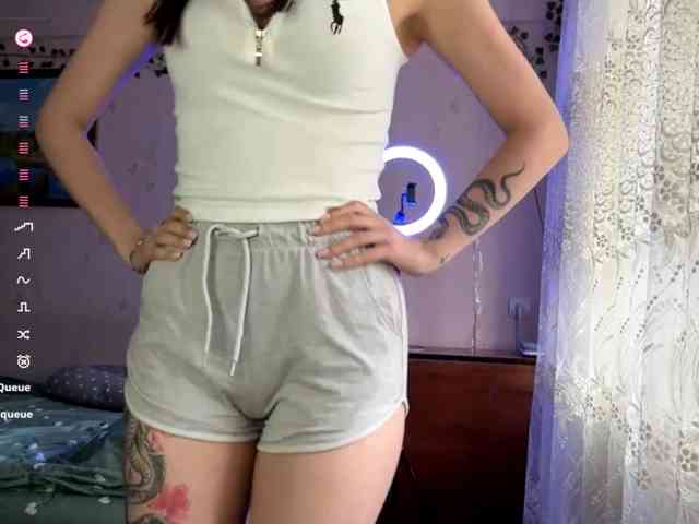 TashaPalla webcam