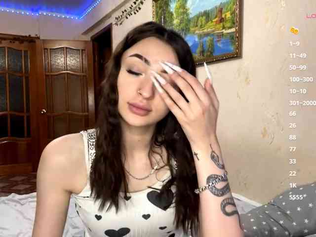 TashaPalla webcam