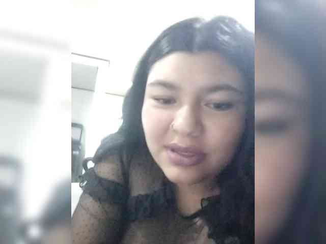 Toromila123 webcam