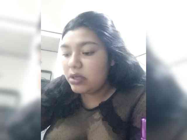 Toromila123 webcam