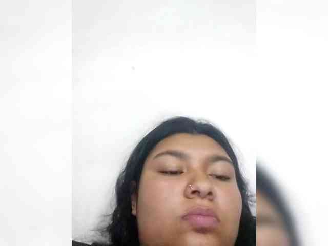 Toromila123 webcam