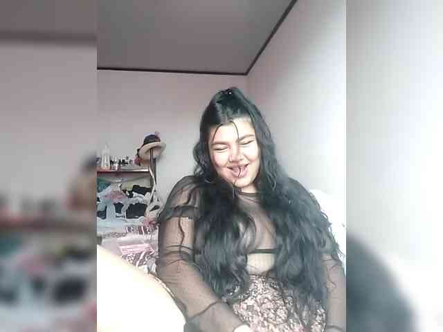 Toromila123 webcam