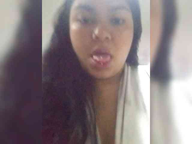 Toromila123 webcam
