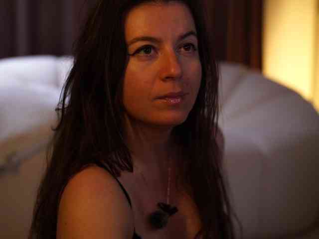 CookiesNCr3am Live Webcam on BongaCams